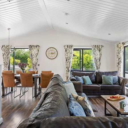 Lilac Lodge, 22 Roadford Lake Lodges Lifton Exterior foto